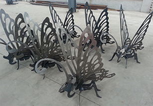 金屬光纖激光切割機(jī) 點(diǎn)亮金屬工藝品的絢爛世界